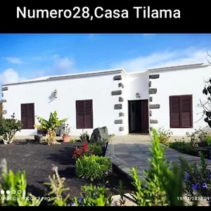 Casa Tilama Número 28 Uga